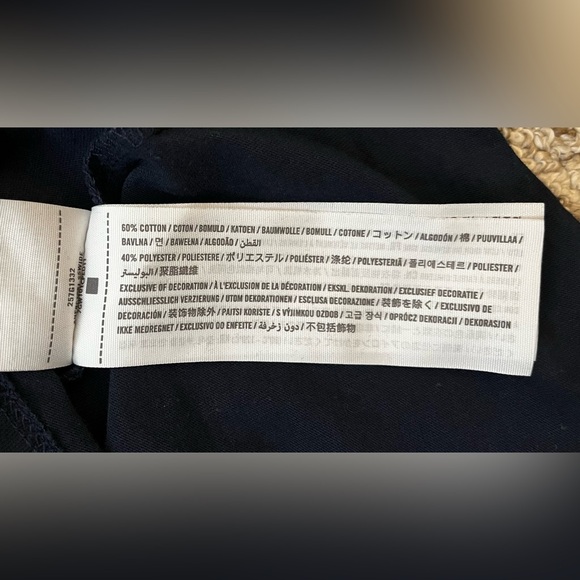 Abercrombie Girls Long Sleeve Tee - Picture 6 of 7